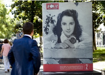 Las 70 portadas de Hola van a Barcelona Las 70 portadas de Hola van a Barcelona