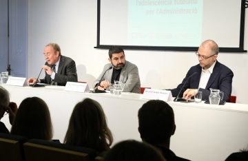 Guía para informar sobre infancia y adolescencia en los medios de comunicación Guía para informar sobre infancia y adolescencia en los medios de comunicación