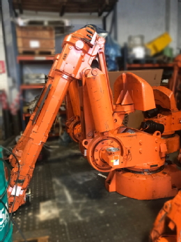 Robots Gallery impulsa el uso de robots industriales de segunda mano en la construcción Robots Gallery impulsa el uso de robots industriales de segunda mano en la construcción