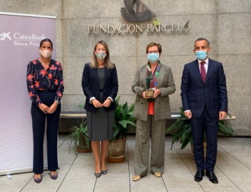 CaixaBank galardona a la Fundación Barceló y a la Fundación Prodis en los Premios Solidarios de banca privada CaixaBank galardona a la Fundación Barceló y a la Fundación Prodis en los Premios Solidarios de banca privada